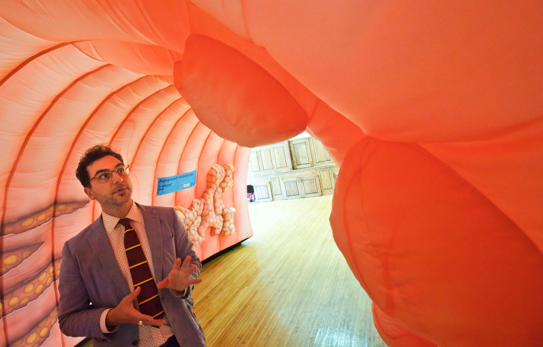 0914_wds_Inflatable Colon_cl1.jpg